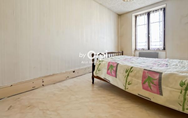 Maison à vendre    5 pièces •  Culan