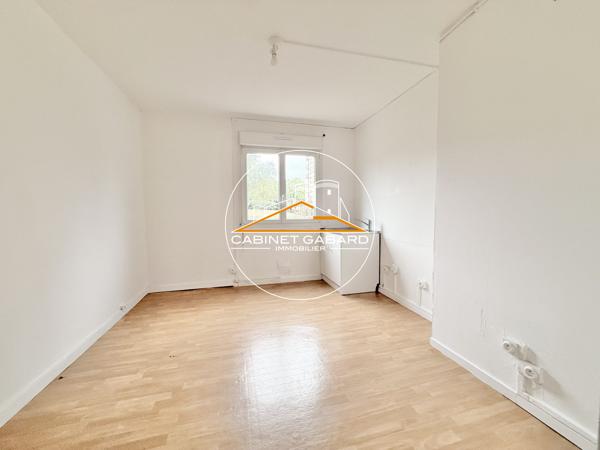Appartement avec parking et cave