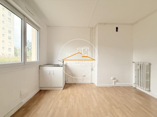 Appartement avec parking et cave