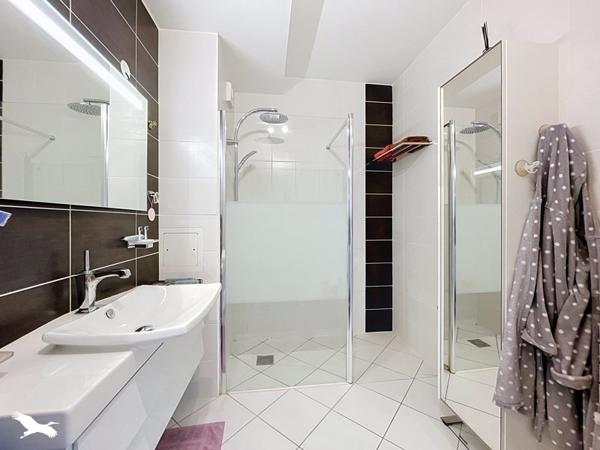 Appartement à vendre 265 500 € Saint-Cyr-sur-Loire 3 p 59,6 m² DPE C