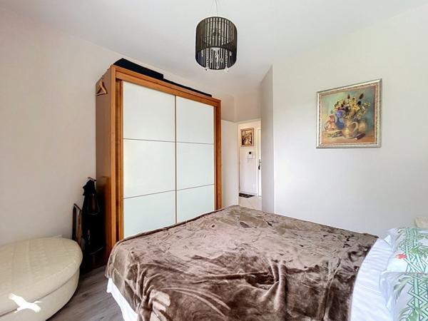 Appartement à vendre 265 500 € Saint-Cyr-sur-Loire 3 p 59,6 m² DPE C