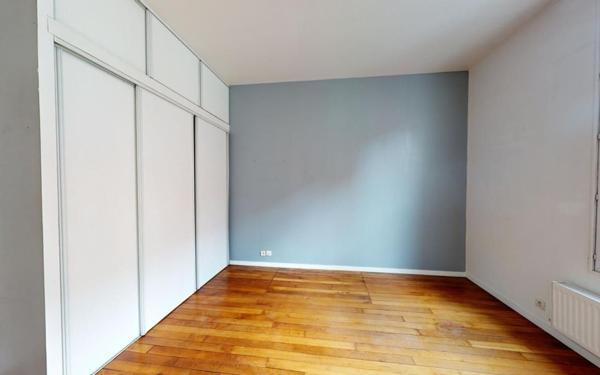 Appartement à vendre    4 pièces • 76,55 m2 Asnières-sur-Seine