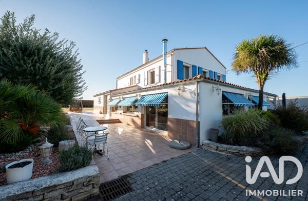 Maison (prestige) à vendre 10 pièces 227 m² Aigrefeuille-d'Aunis