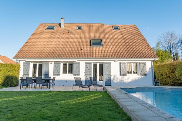 Maison 8 pièces - 202 m² Exclusivité efficity