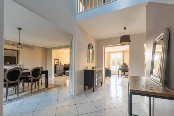 Maison 8 pièces - 202 m² Exclusivité efficity