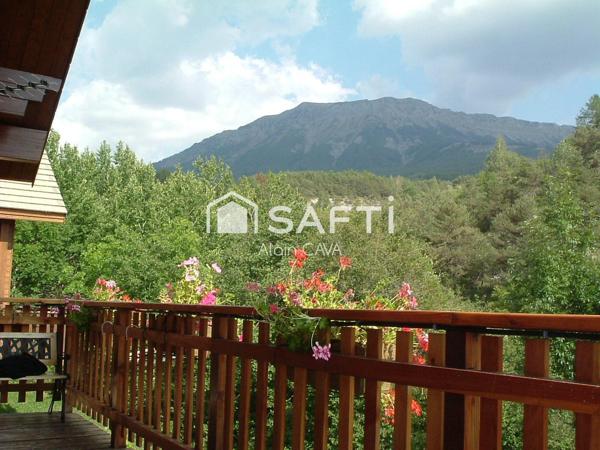 Chalet de 76 m² sur 575 m² de terrain