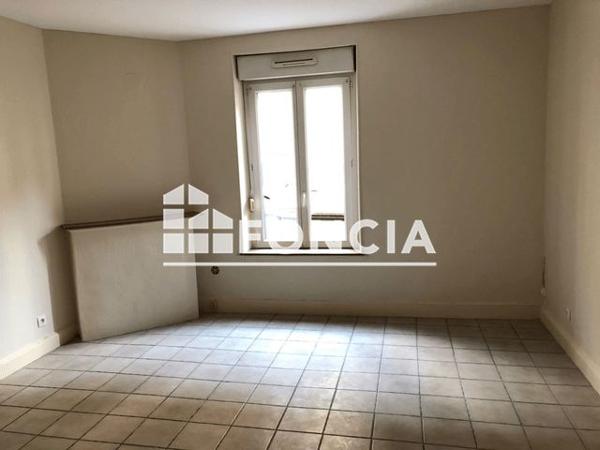 Location Studio 31.31 m² - 9 RUE COURBET Nancy 54000