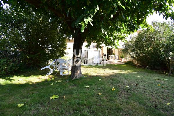 MAISON À VENDRE DE 6 PIÈCES DE 172,31 M²