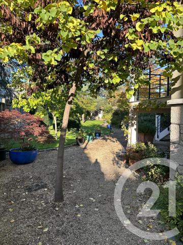 Maison à vendre  8 pièces - 217,87 m2 ST MAUR DES FOSSES - 94