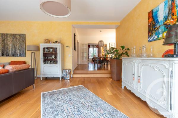 Maison à vendre  8 pièces - 217,87 m2 ST MAUR DES FOSSES - 94