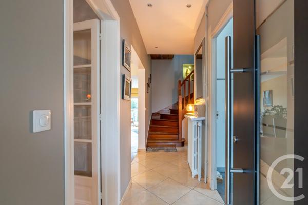 Maison à vendre  8 pièces - 217,87 m2 ST MAUR DES FOSSES - 94