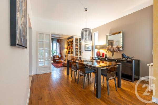 Maison à vendre  8 pièces - 217,87 m2 ST MAUR DES FOSSES - 94