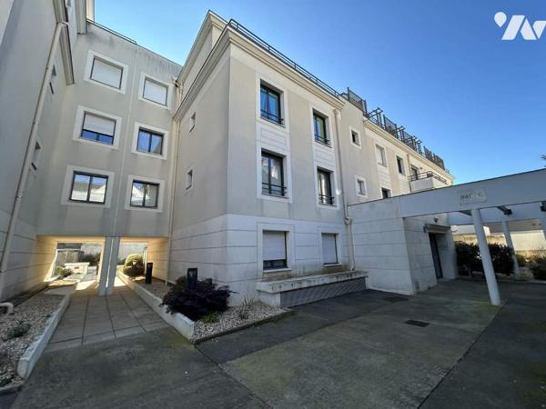 CENTRE-VILLE, APPARTEMENT T3, TERRASSE, GARAGE