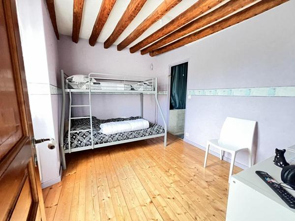 (95450) SERAINCOURT, maison de village et sa dépendance amenagée, 160m2, jardin, garage