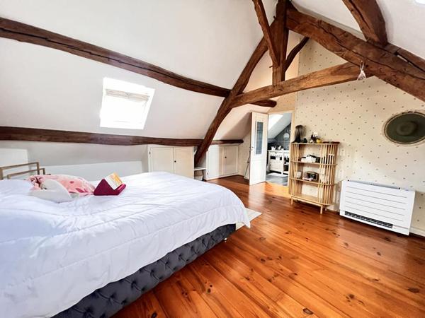 (95450) SERAINCOURT, maison de village et sa dépendance amenagée, 160m2, jardin, garage