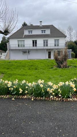 Maison à vendre    6 pièces • 275 m2 Lizy-sur-Ourcq