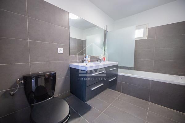 Villa La Roquette Sur Siagne 7 pièces 200 m2