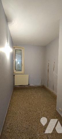 T4 de 77m² à rénover + jardin et parking à STELLA-PLAGE