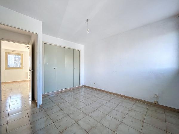 Vente : appartement T3 de 58 m2 Sainte-Anne 13008 Marseille