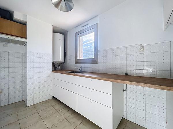 Vente : appartement T3 de 58 m2 Sainte-Anne 13008 Marseille