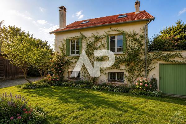 Maison Rueil Malmaison 6 pièce(s) 150m2 €885 000 ** - Référence 19901