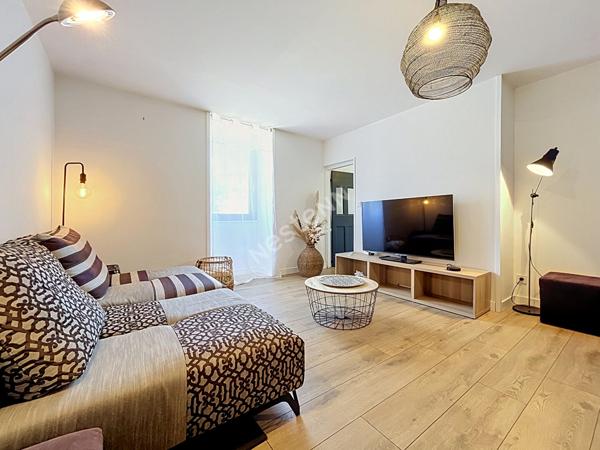 Ardèche : Maison en pierre rénovée 140 m² volumes & charme