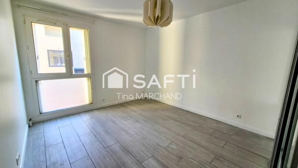 Sartrouville Centre Historique T2 de 61,8 m²(évolutif T3) avec box fermé et borne électrique