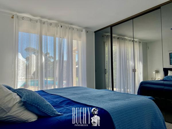 Maison 5 pièce(s) 4 chambre(s) 214 m²