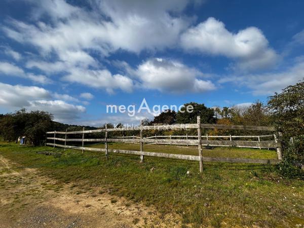 Maison à SAINT-MARTIN-DE-LANDELLES, 50730 - 5 pièces 177m²