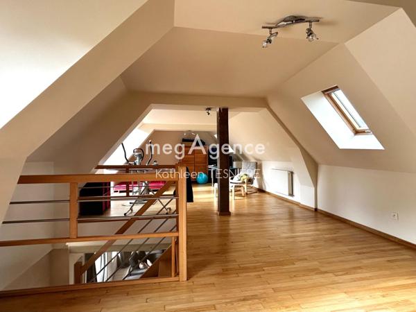 Maison à SAINT-MARTIN-DE-LANDELLES, 50730 - 5 pièces 177m²