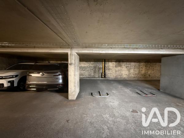 Parking à vendre 12 m² Paris 3