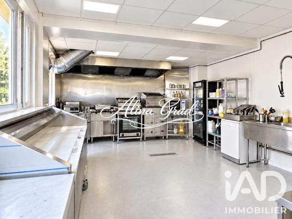 Droit au bail à vendre 165 m² Carrières-sur-Seine