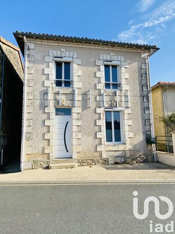 Maison à vendre 4 pièces 106 m² Nieuil-l'Espoir