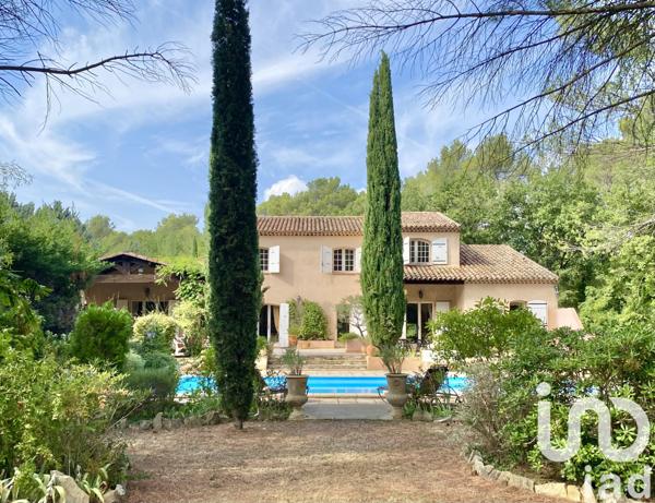 Maison à vendre 10 pièces 250 m² Fuveau