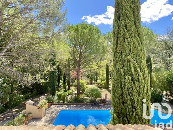 Maison à vendre 10 pièces 250 m² Fuveau