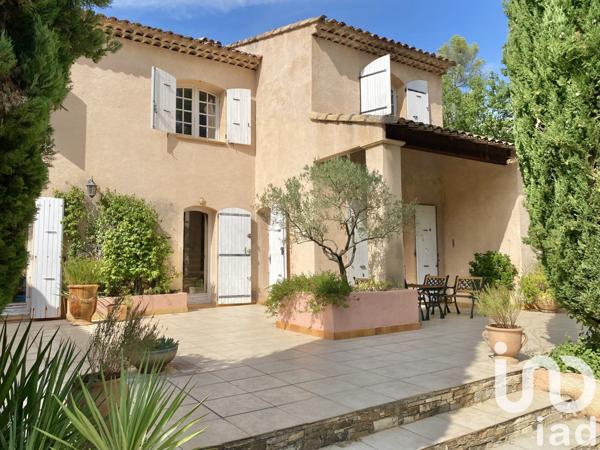 Maison à vendre 10 pièces 250 m² Fuveau