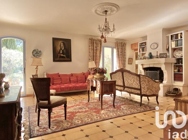 Maison à vendre 10 pièces 250 m² Fuveau