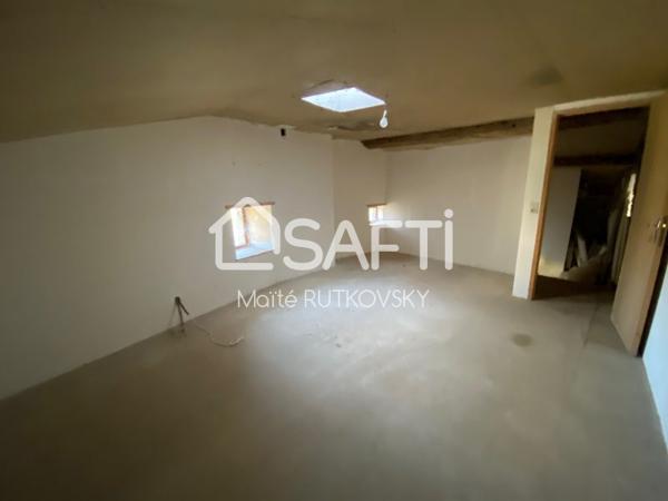 Maison plus garage attenant