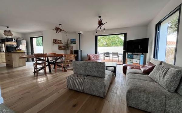 Maison à vendre    4 pièces •  Châtelaillon-Plage