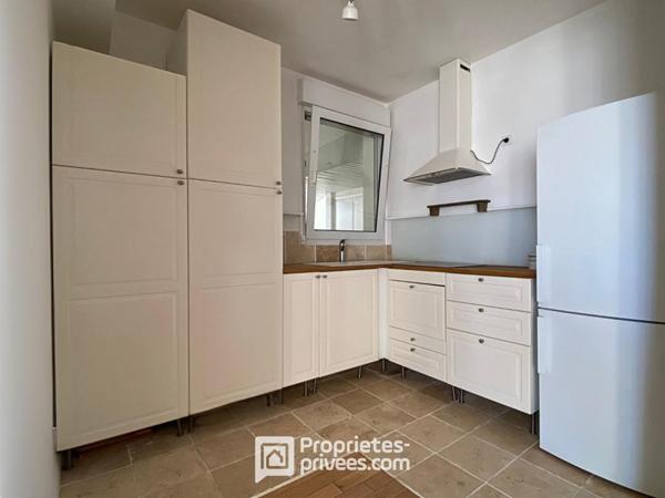 A VENDRE : APPARTEMENT 2 PIÈCES AVEC BALCON (TOURS HYPERCENTRE)