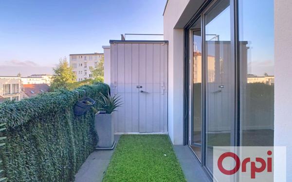 Appartement à vendre    4 pièces • 89,92 m2 Issy-les-Moulineaux