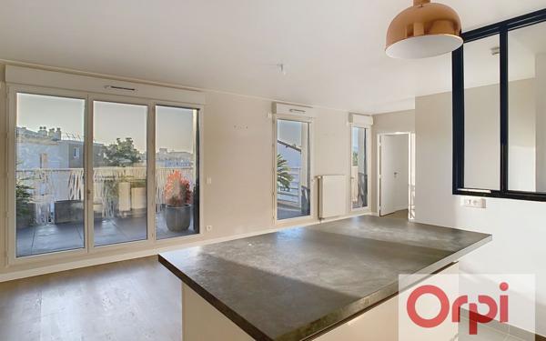 Appartement à vendre    4 pièces • 89,92 m2 Issy-les-Moulineaux