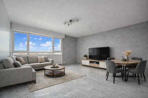 Appartement T3 rénové de 70 m² avec balcon fermé et vue dégagée - Nîmes centre