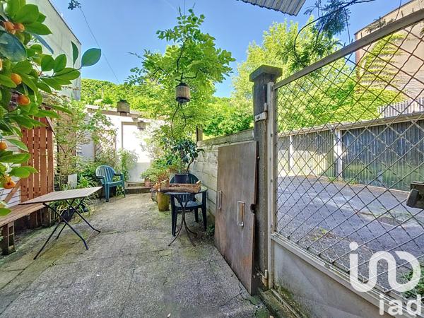 Immeuble à vendre 175 m² Saint-Cloud