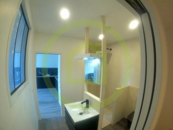 Appartement en rez-de-jardin à GATTIERES (06510)