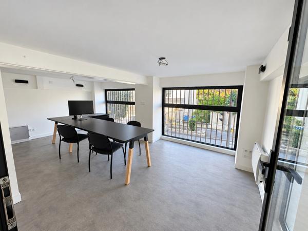 🏢 À LOUER – LOCAL D’ANGLE 130 m² | LONGJUMEAU (91)