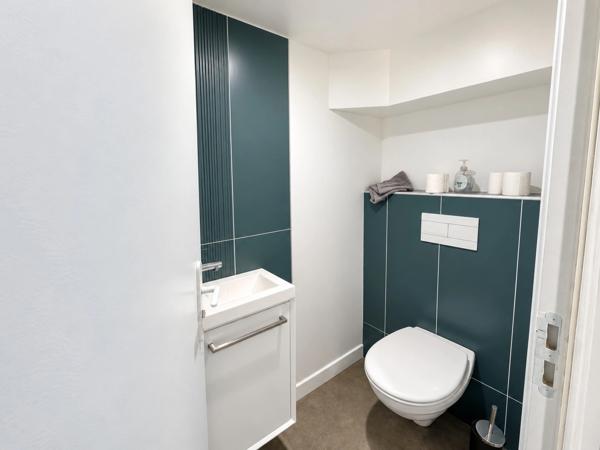 🏢 À LOUER – LOCAL D’ANGLE 130 m² | LONGJUMEAU (91)