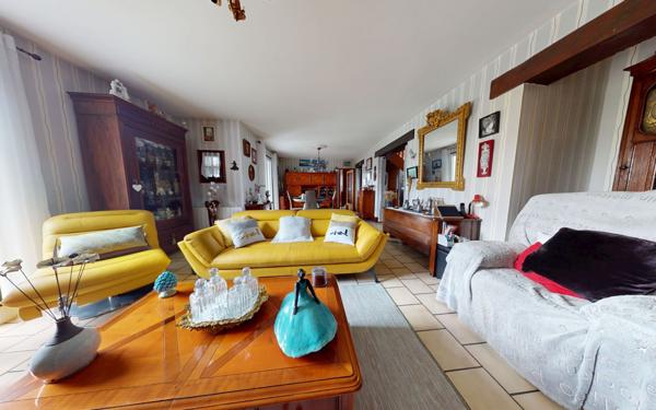 Maison à vendre    5 pièces •  Octeville-sur-Mer