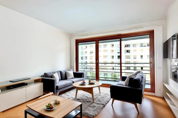 Levallois-Perret, Front de Seine 2 pièces lumineux 45.50m² avec balcon,