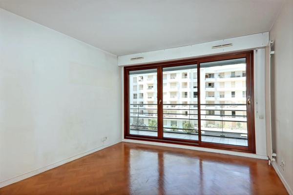 Levallois-Perret, Front de Seine 2 pièces lumineux 45.50m² avec balcon,